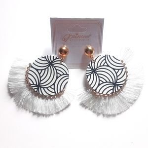 Princess Accessories Fancy Tassel Earrings